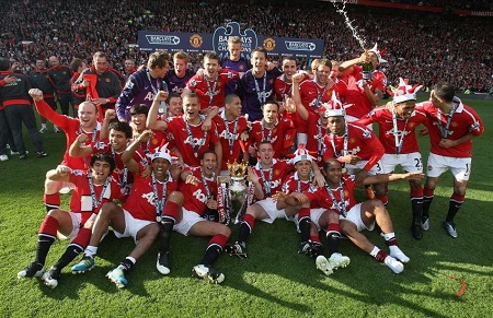 他已经完成 他已经完成